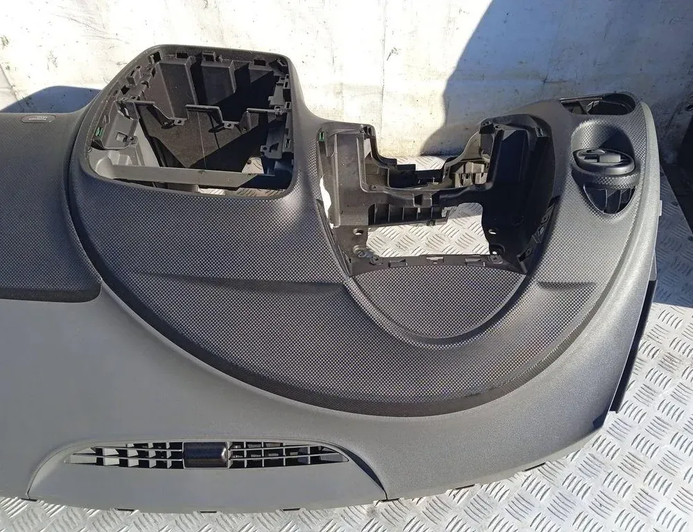 SEAT Altea 1 generation (2004-2013) Dashboard 0000114355 33377044