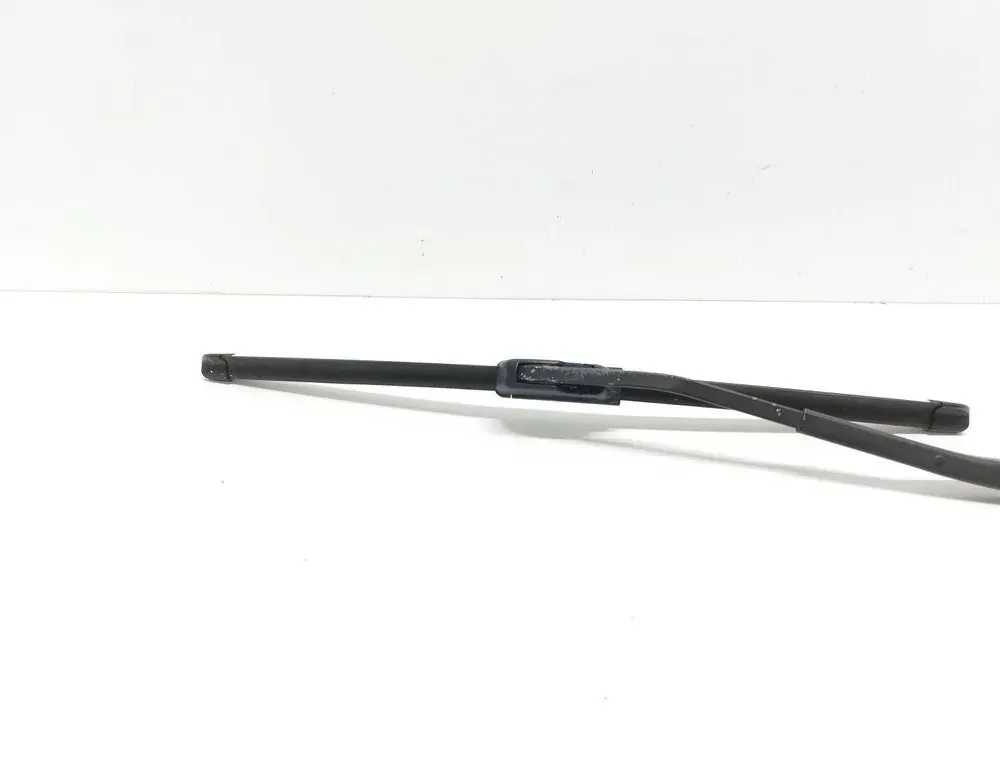 HYUNDAI Santa Fe CM (2006-2013) Front Wiper Arms 1832 35104183