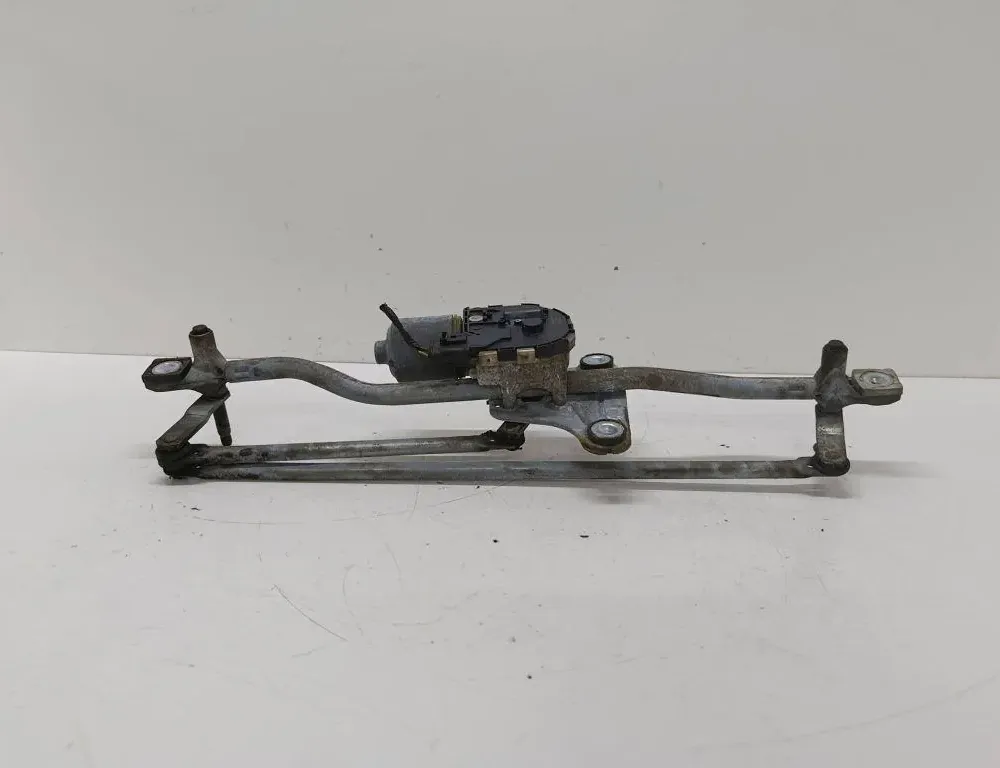 VOLVO V70 3 generation (2007-2020) Front Windshield Wiper Mechanism 0390241624 34529781