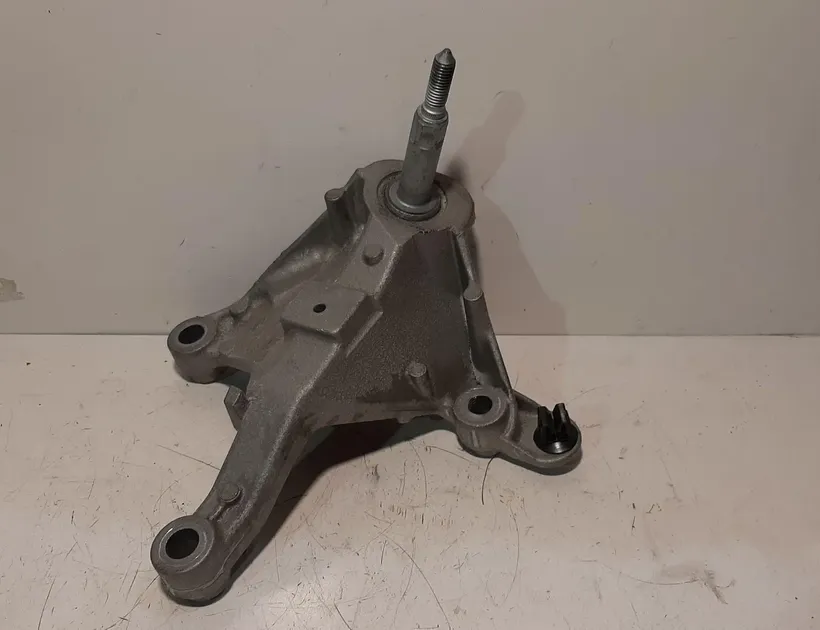 DACIA Duster 2 generation (2017-2024) Gearbox Mount Bracket 112533062R 30220412