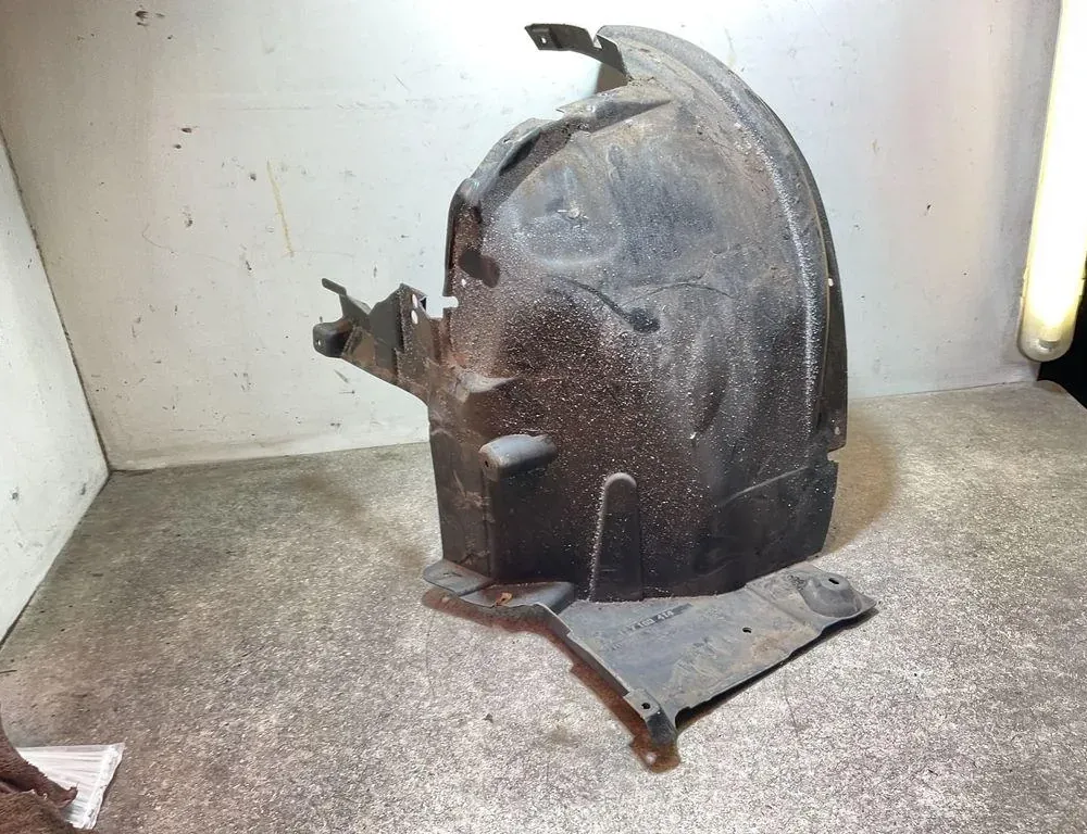 BMW X5 E70 (2006-2013) Front Right Inner Arch Liner 7169414 33909178