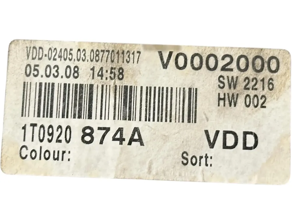 VOLKSWAGEN Touran 1 generation (2003-2015) Speedometer 1T0920874A 29947722