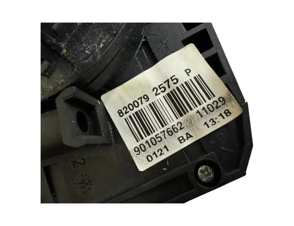 DACIA Logan 1 generation (2004-2012) Przełącznik dźwigni wycieraczek kierunkowskazów 901057662,8200792575P 29966570