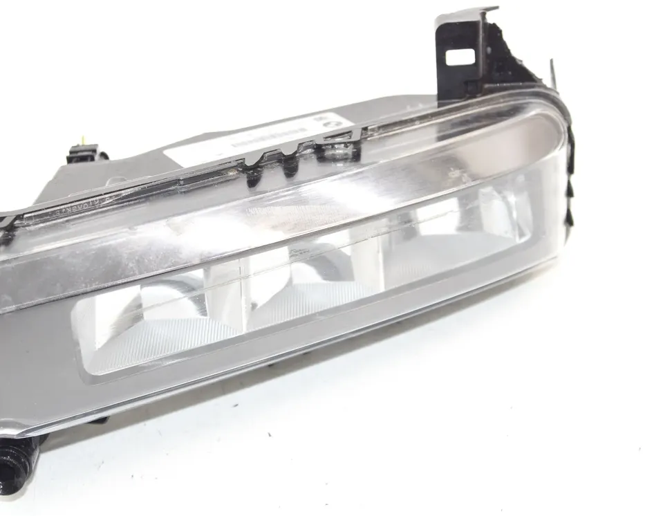BMW 1 Series F40 (2019-2024) Front Left Fog Light 7471081 34924096