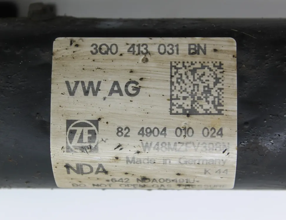 VOLKSWAGEN Passat B8 (2014-2023) Amortyzator przedni prawy 3Q0413031BN 35103060