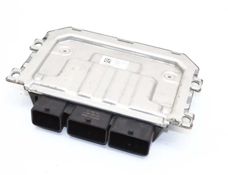 RENAULT Clio 4 generation (2012-2020) Engine Control Unit ECU 237108979R 32957817