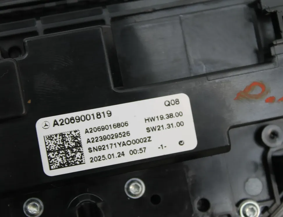 MERCEDES-BENZ C-Class W206 (2021-2023) Przyciski sterujące prawym siedzeniem A2069001819 35111423