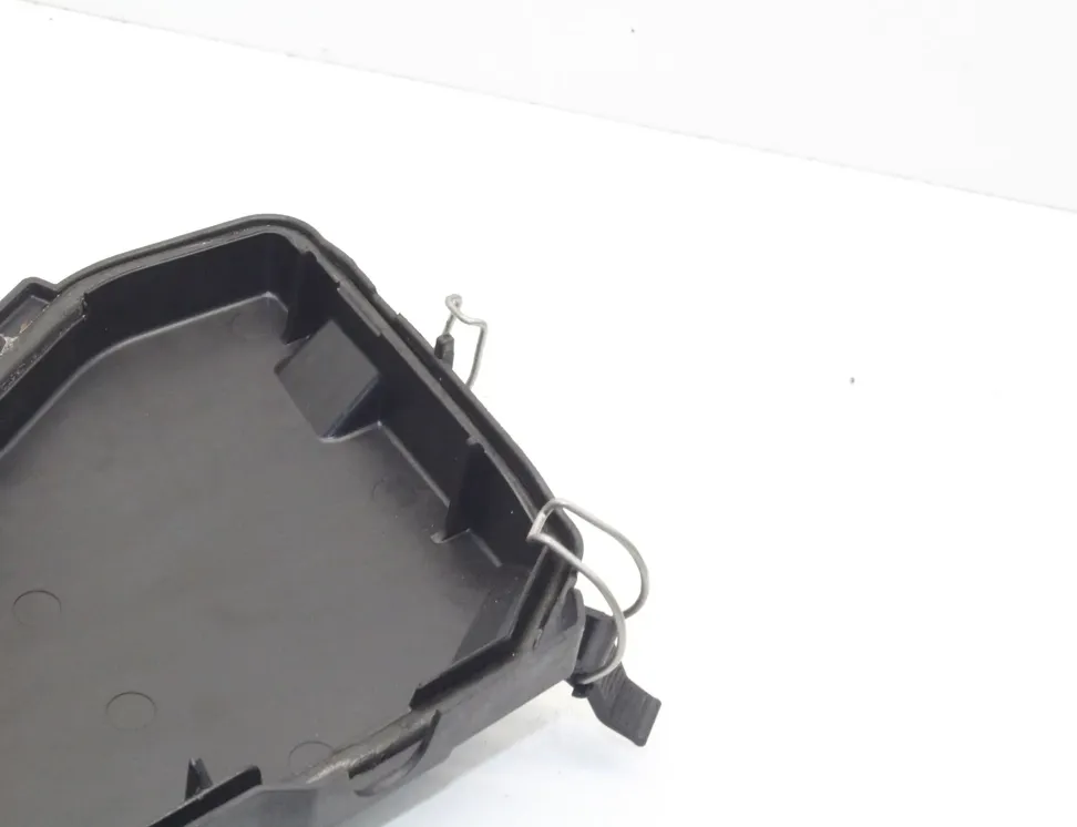 MERCEDES-BENZ C-Class W204/S204/C204 (2004-2015) Pokrywa skrzynki bezpieczników A2045400182 33939713