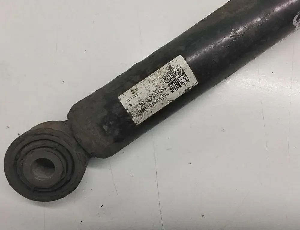 AUDI Q3 8U (2011-2020) Rear Right Shock Absorber 5N0512011BG 28869691