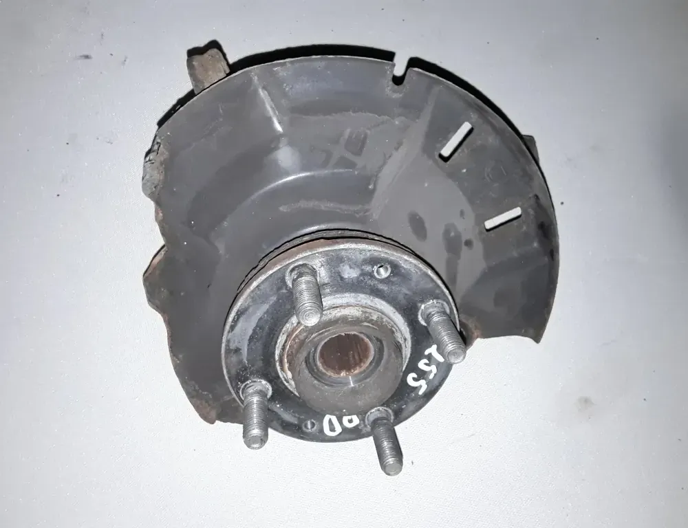 KIA Rio 3 generation (2011-2017) Piasta przedniego prawego koła 517161R000 35105523