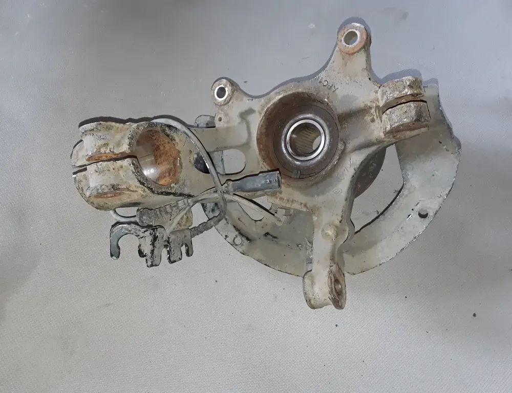 RENAULT Megane 4 generation (2016-2023) Piasta koła przedniego lewego 400158307R 35106048