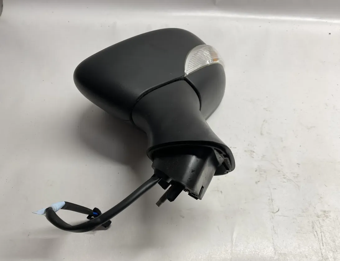 RENAULT Clio 4 generation (2012-2020) Left Side Wing Mirror 963025724R 23811825