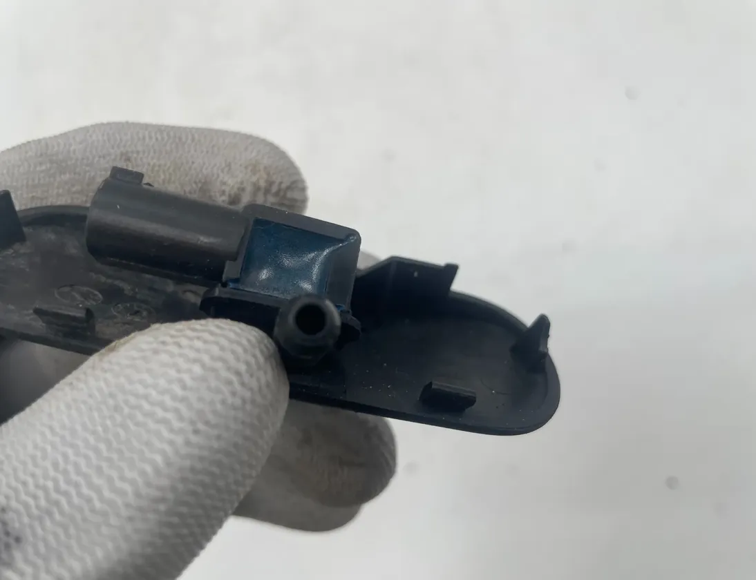 PORSCHE Cayenne 958 (2010-2018) Dysza do szyby przedniej 7P5955988 35033980