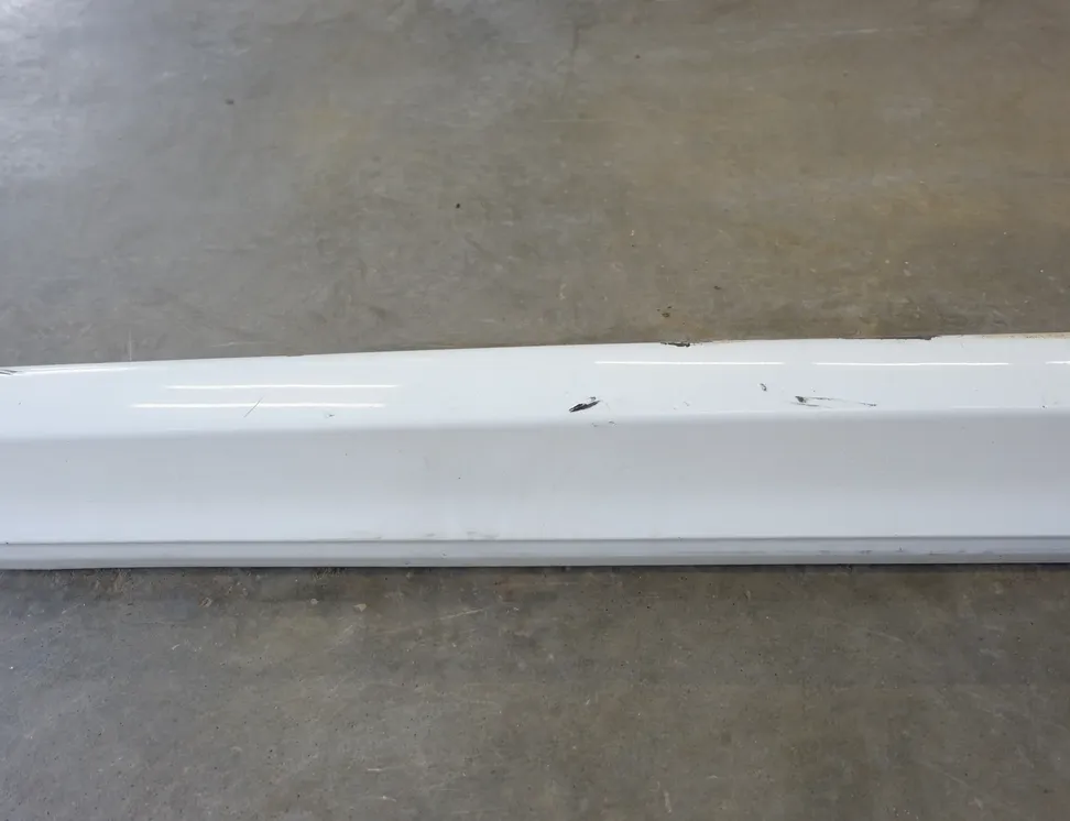 BMW 7 Series G11/G12 (2015-2023) Prawa plastikowa osłona listwy bocznej 8065170,8059980,7853912,7370180 35106403