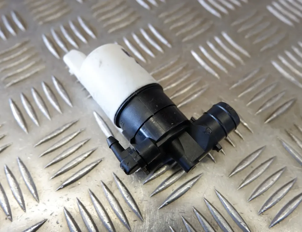 TOYOTA RAV4 4 generation (XA40) (2012-2018) Sprężarka 8200067015,9641553880 31193745