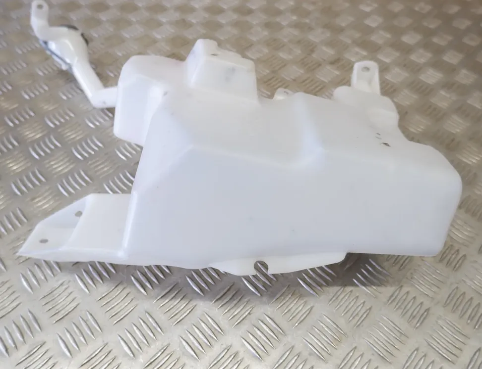 NISSAN Qashqai 2 generation (2013-2023) Zbiornik spryskiwacza okien 9641553880,9641553980,28910-4EA0A 31953308