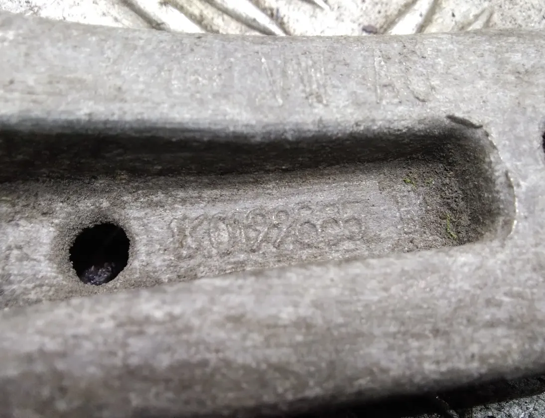 SKODA Octavia 2 generation (2004-2013) Gearbox Mount 1k0199855 15272682