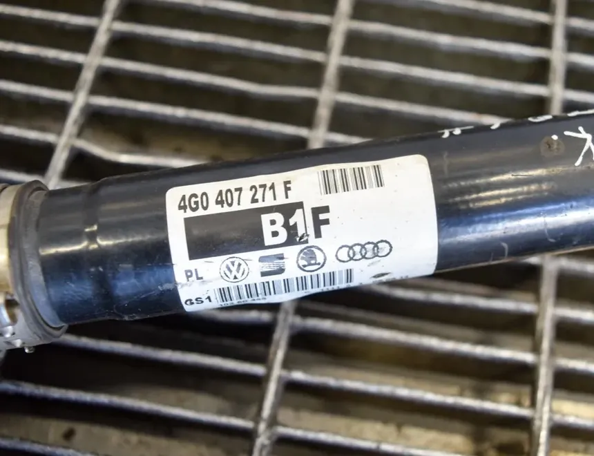 AUDI Q5 8R (2008-2017) Front Left Driveshaft 4G0407271F 11220622