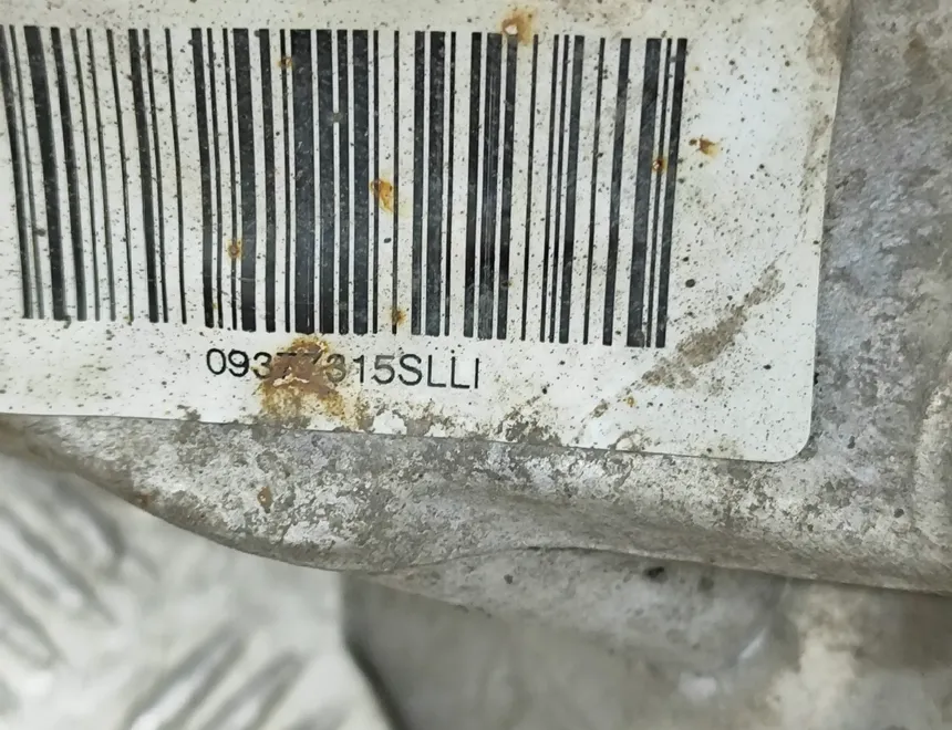 BMW i3 I01 (2013-2024) Front Left Wheel Hub 6852159 26869904