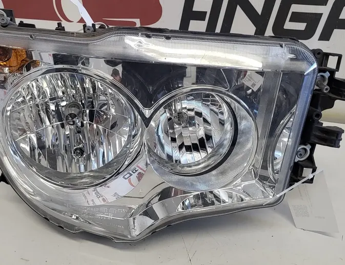 MERCEDES-BENZ ACTROS MP4 (2011-present) Przedni prawy reflektor A9618204339 34021365