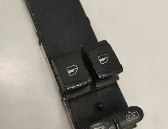 VOLKSWAGEN Golf 4 generation (1997-2006) Rear Right Door Window Control Switch 961091956,F005S00004,1J3959857 34552897