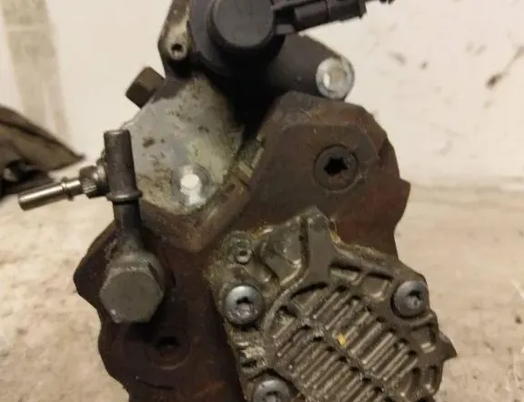 RENAULT Espace 4 generation (2002-2014) Fuel Pump 8200680077,0445010099,8200564112,8200803375 34700384