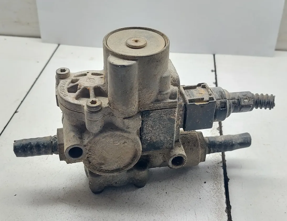 MERCEDES-BENZ ACTROS MP4 (2011-present) Modulator EBS 09657851A,4721951080 34827331