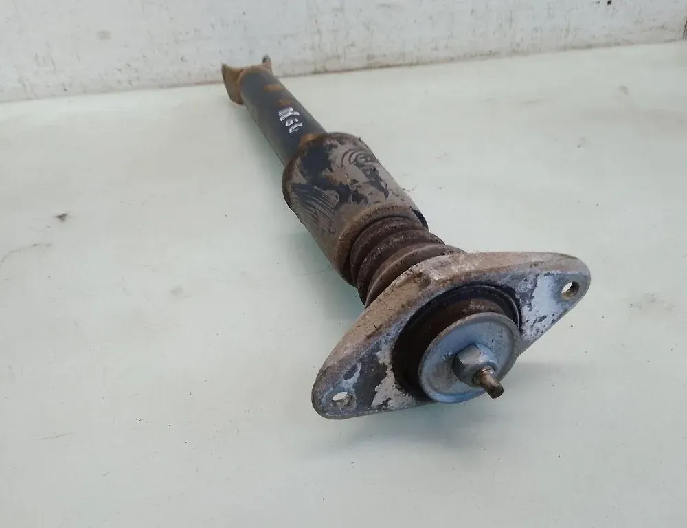 AUDI A8 D2/4D (1994-2002) Amortyzator tylny prawy 35082910