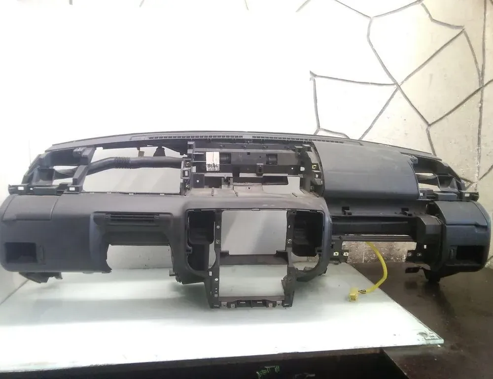 NISSAN X-Trail T30 (2001-2007) Dashboard 35060020