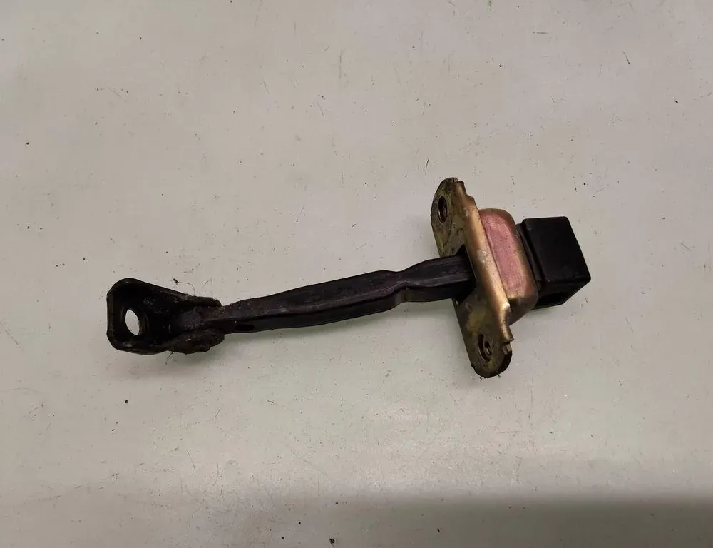 MITSUBISHI Grandis 1 generation (2003-2011) Front Left Door Limiter 35080102