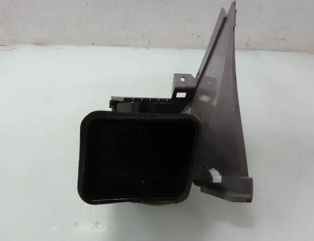 MITSUBISHI Grandis 1 generation (2003-2011) Dashboard Air Vents GN71104990 35099292