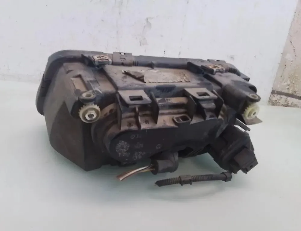 AUDI A3 8L (1996-2003) Front Right Headlight 35099790