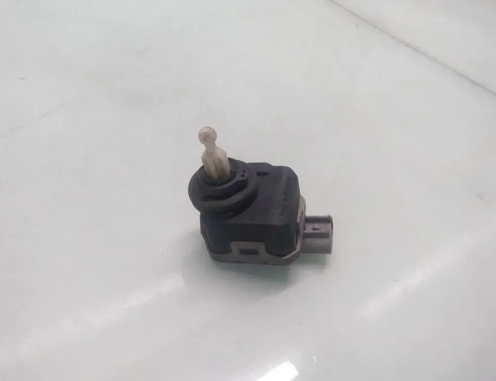 OPEL Astra G (1998-2009) Headlamp leveling motor 90590665 35058395