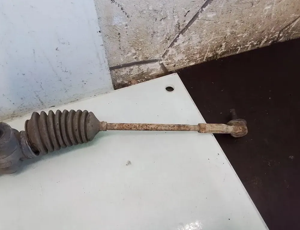 SUZUKI Swift 1 generation (1984-1988) Drążek kierowniczy 35100221