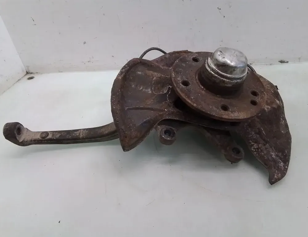 MERCEDES-BENZ E-Class W210/S210 (1995-2002) Piasta koła przedniego lewego 35099713