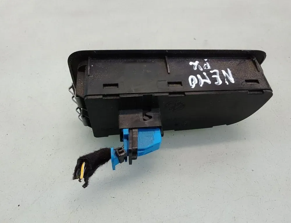 CITROËN Nemo 1 generation (2008-2015) Przełącznik regulacji wysokości reflektorów B569 35094348