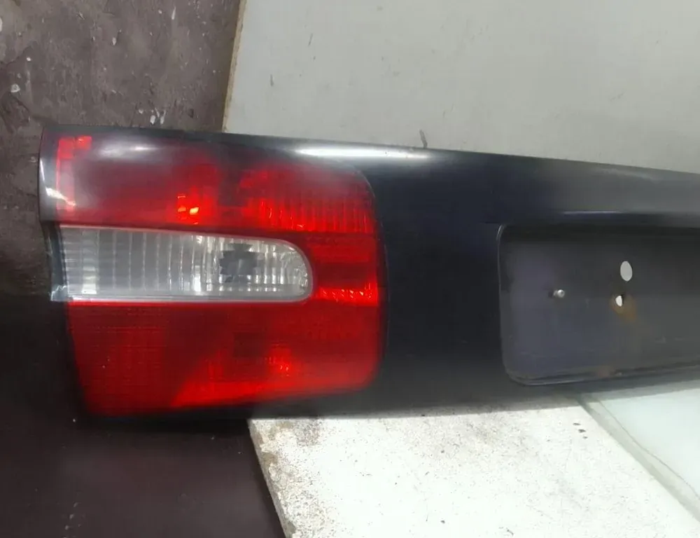 VOLVO V40 1 generation (1996-2004) Oświetlenie tablicy rejestracyjnej 285800 35092607