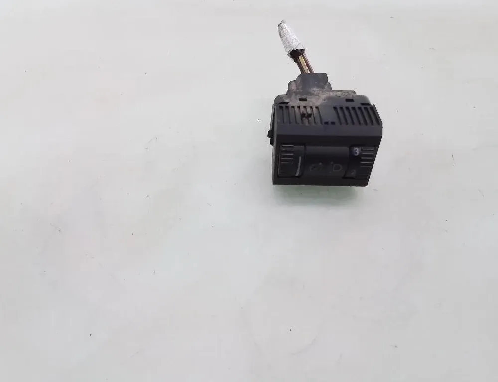 VOLKSWAGEN Transporter T5 (2003-2015) Przełącznik regulacji wysokości reflektorów 7E0541333 35100811