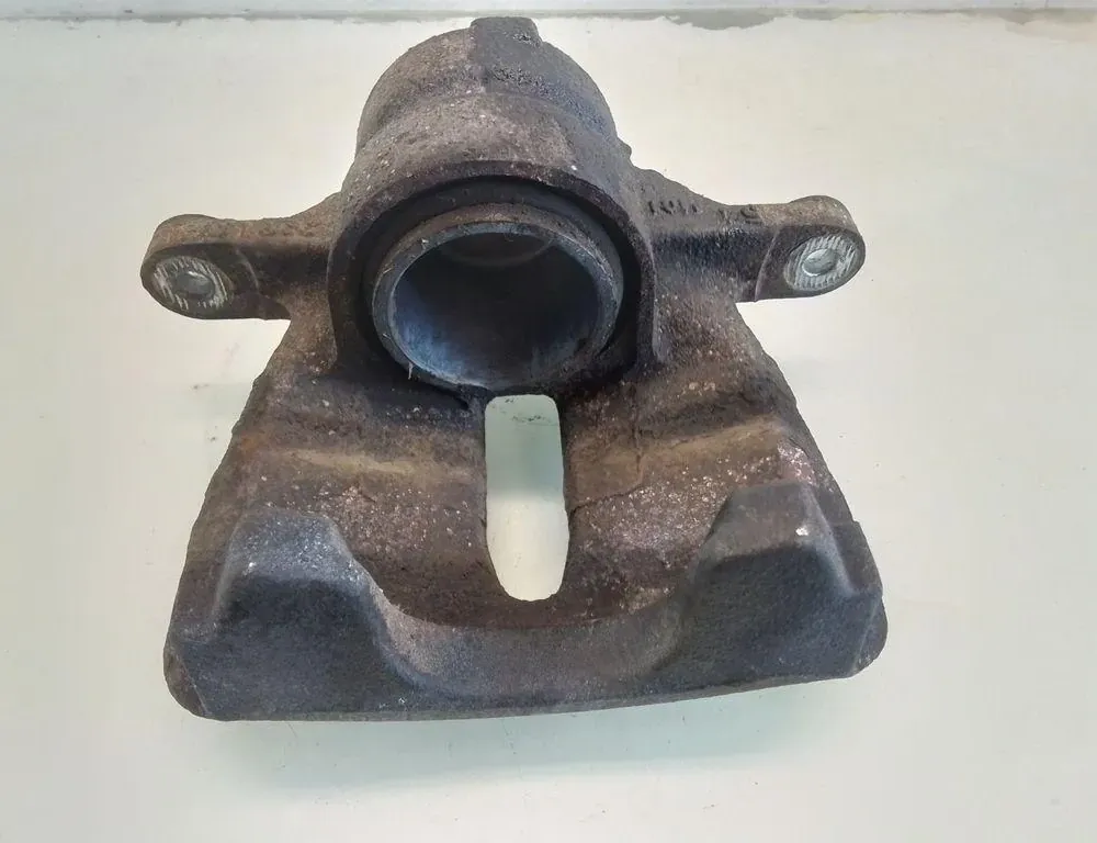 PEUGEOT 2008 2 generation (2019-2023) Zacisk hamulca przedniego prawego 35098786