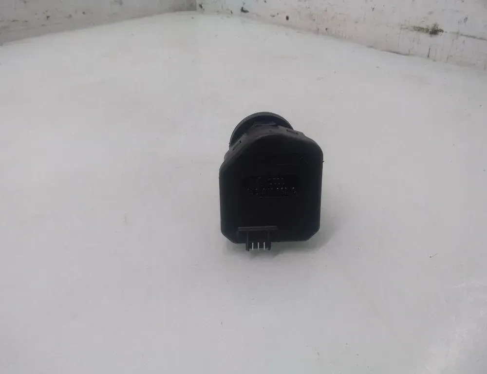 VOLKSWAGEN Bora 1 generation (1998-2005) Headlamp leveling motor 1J0941295C 35093627