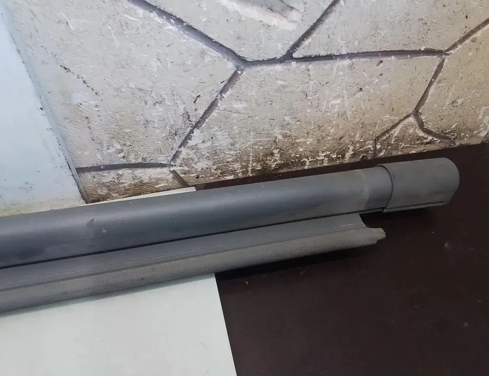 CHRYSLER Voyager 4 generation (2001-2007) Trunk curtain 35084998