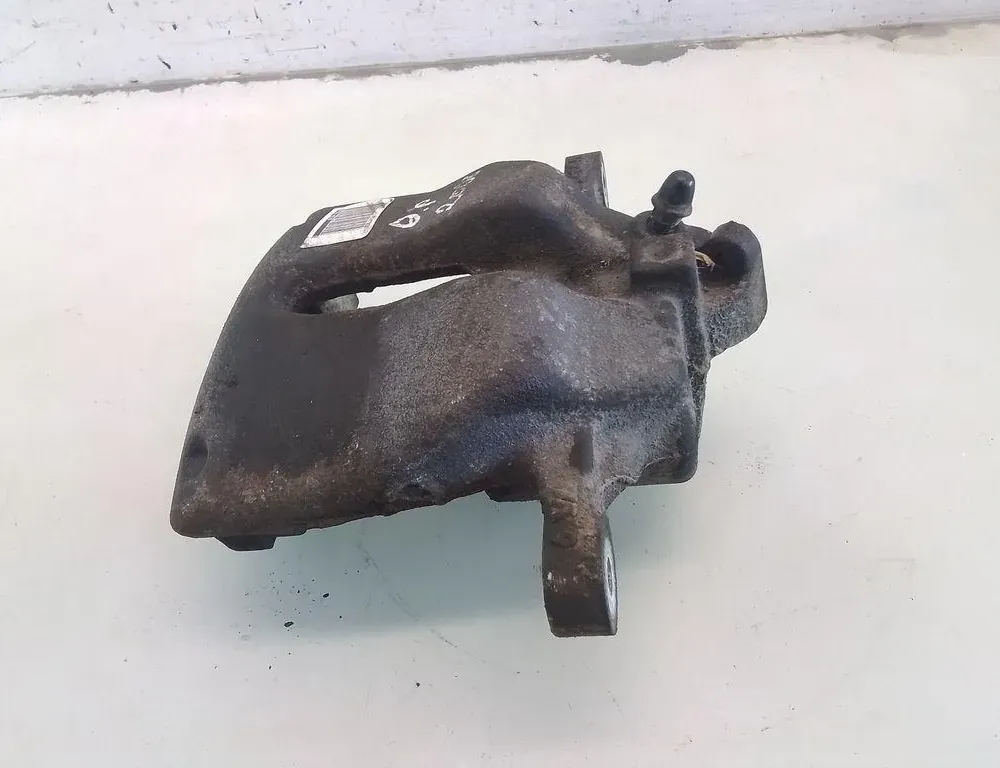 PEUGEOT 2008 2 generation (2019-2023) Zacisk hamulca przedniego prawego 35098786