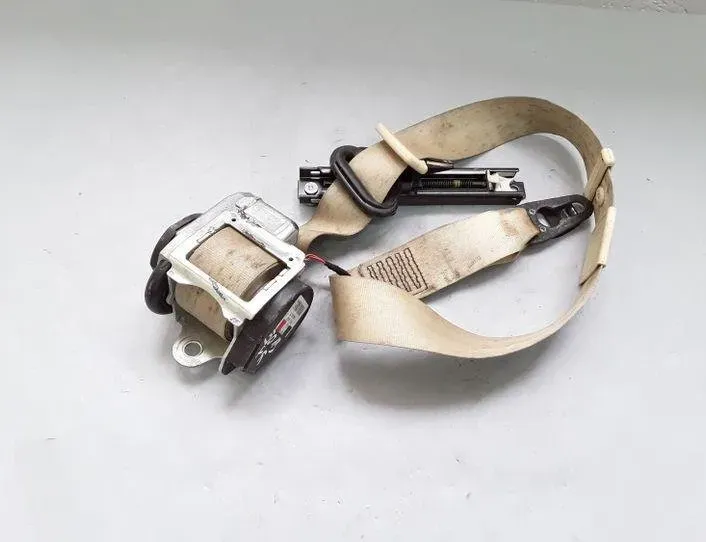 AUDI A8 D3/4E (2002-2010) Front Left Seatbelt 008R000,601836800 25523539