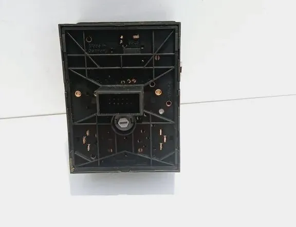 OPEL Corsa C (2000-2006) Jednostka sterująca włącznikiem reflektorów 9116613,0524119,3451 34888960