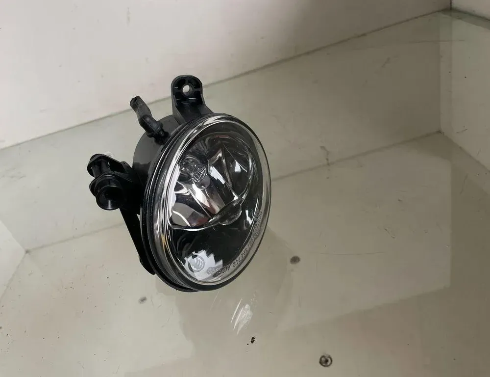 AUDI A4 B7/8E (2004-2008) Front Right Fog Light 1N0271648 33210135