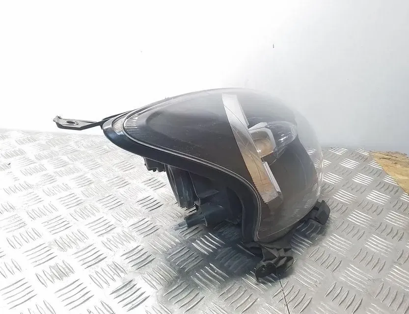 TOYOTA Aygo 1 generation (2005-2014) Front Right Headlight 89092755,811100H070 34611449