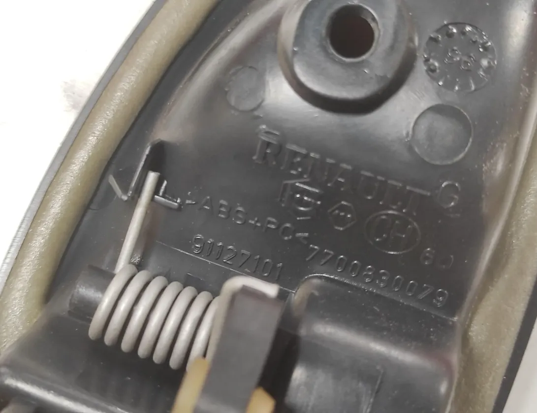 RENAULT Megane 4 generation (2016-2023) Right Rear Internal Opening Handle 7700830078 28628051