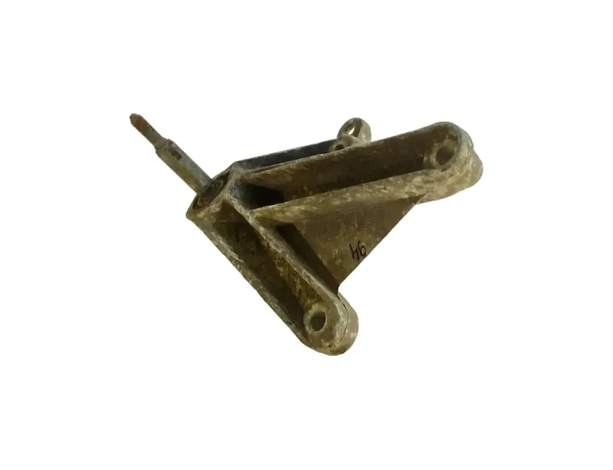 RENAULT Scenic 2 generation (2003-2010) Engine Bracket Right Side 8200043084 28792878