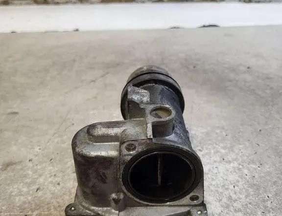 NISSAN Juke YF15 (2010-2020) Throttle Body 8200614985 34537186