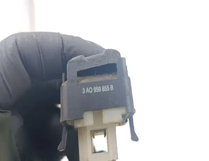 VOLKSWAGEN Golf 4 generation (1997-2006) Rear Right Door Window Control Switch 3A0959855B 27161349